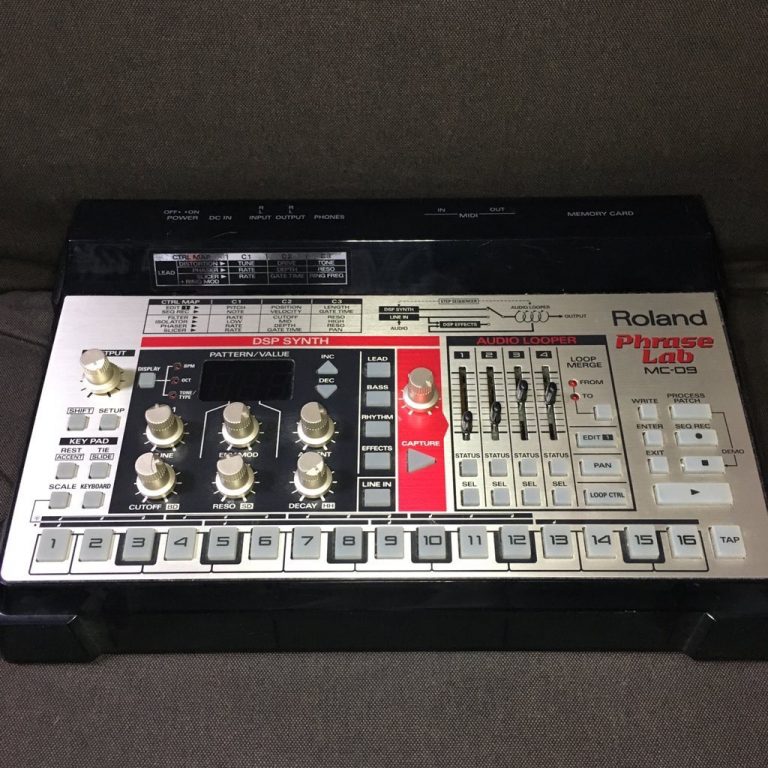 Roland MC-09